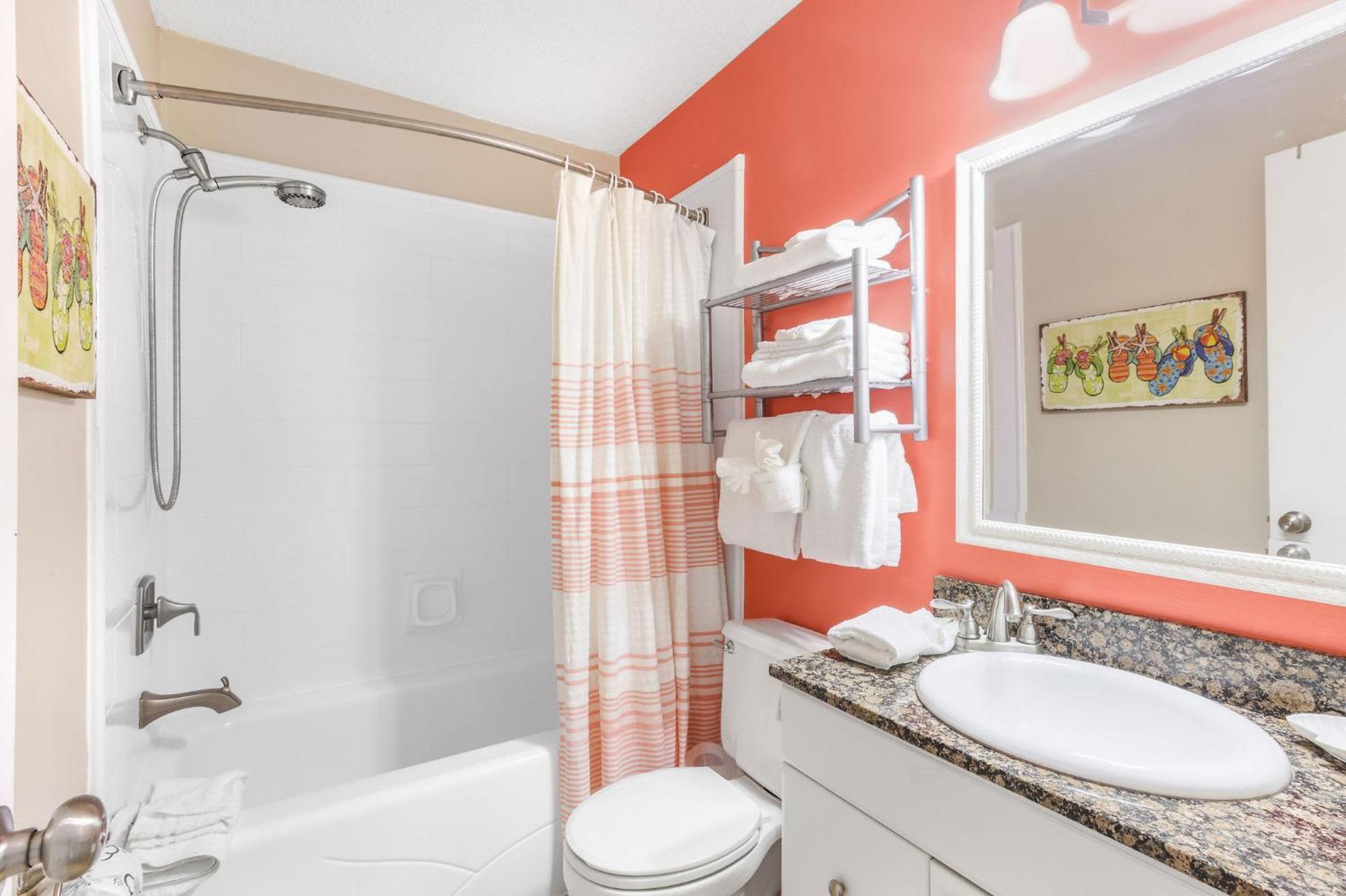 Seaside 2102- Beachside Ground Floor Holiday home *