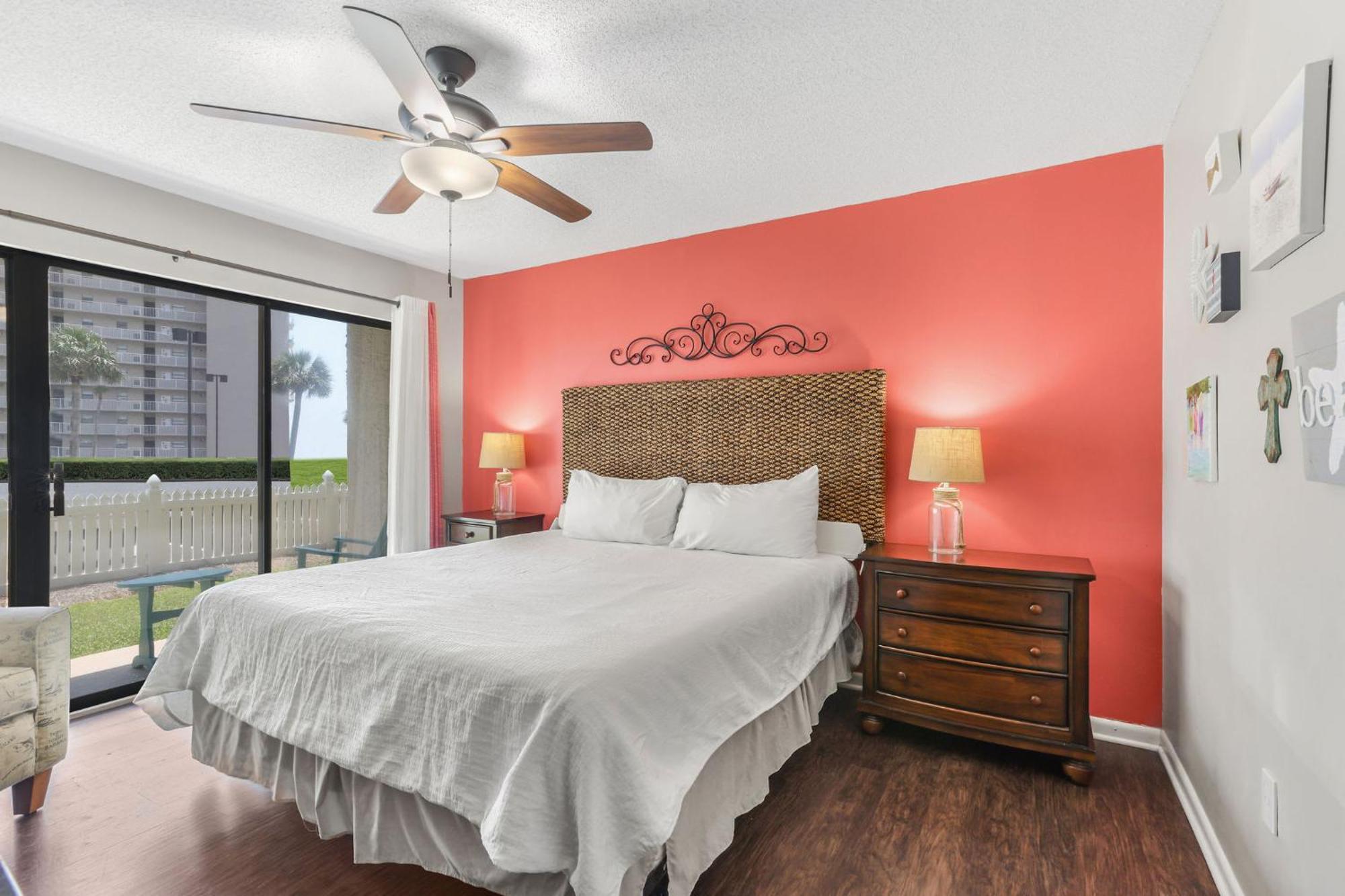 Seaside 2102- Beachside Ground Floor Holiday home *