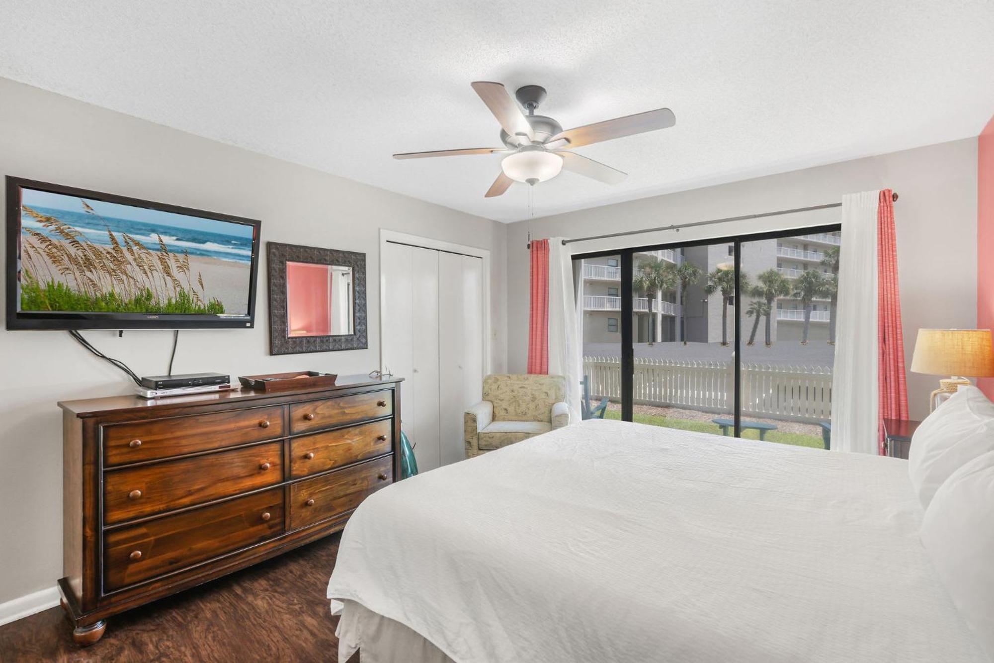 Seaside 2102- Beachside Ground Floor